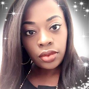 Meet your Posher, Tiffany